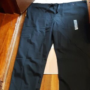 Cherokee Unisex 3 pocket with drawstring scrub NWT Size 2XL short